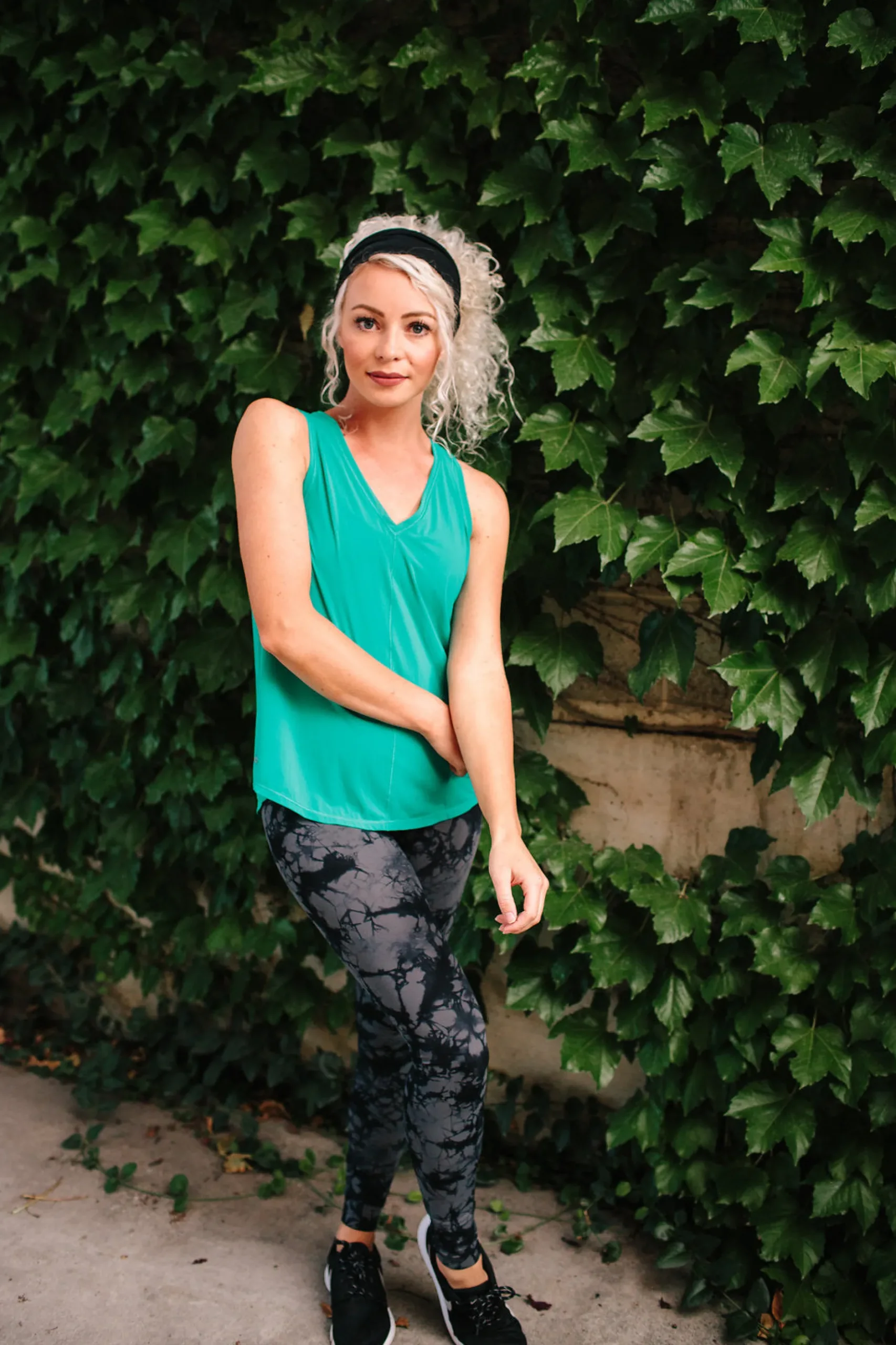black_basics___headband_11.webp Headbands>Maven Thread BLACK BASICS - 4'' Headband