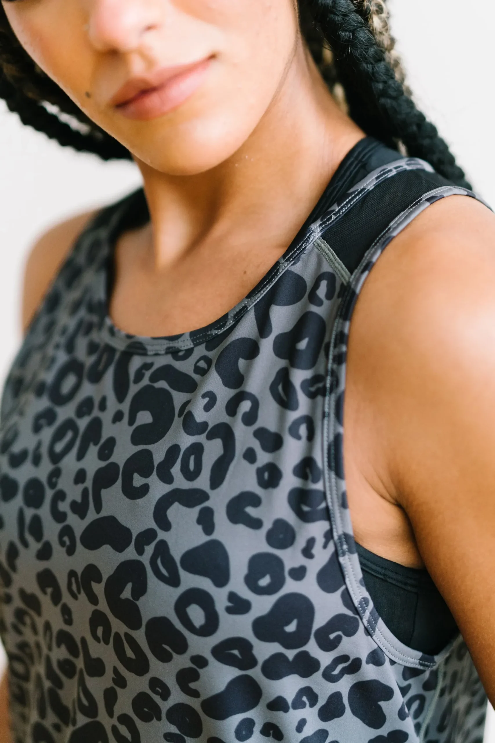 breathe_tank__grey_leopar_3.webp Tanks>Maven Thread Breathe Tank - Grey Leopard