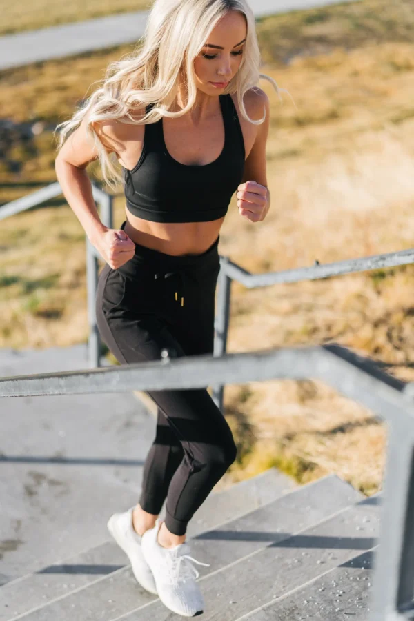 Sports Bras>Maven Thread Courage Sports Bra - Black