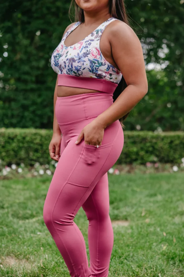 Sports Bras>Maven Thread Criss Cross Sports Bra - Deep Orchid