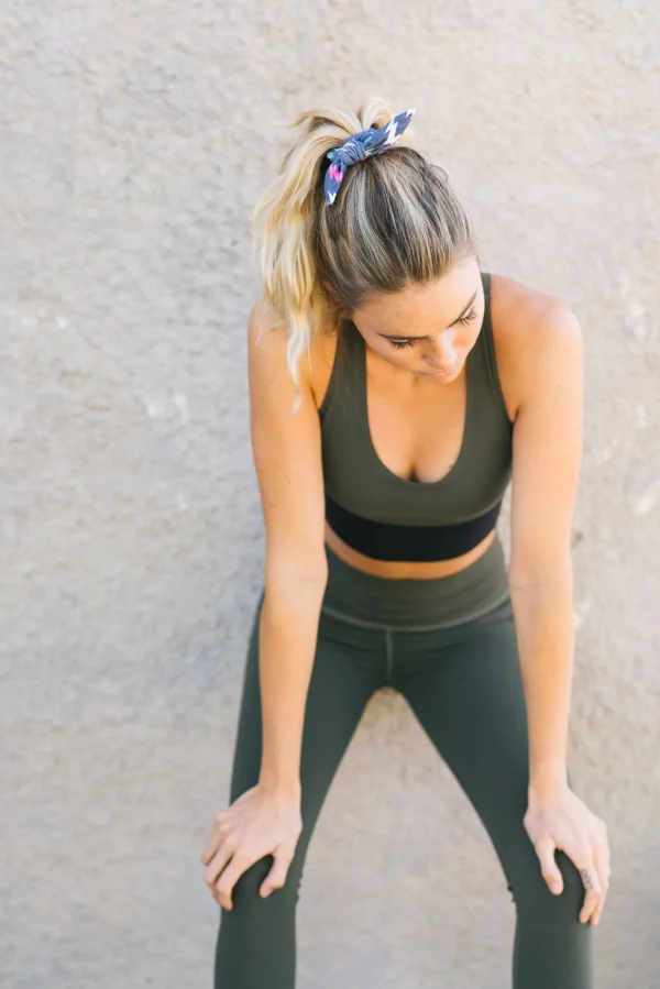 Sports Bras>Maven Thread Criss Cross Sports Bra - Olive Green / Black