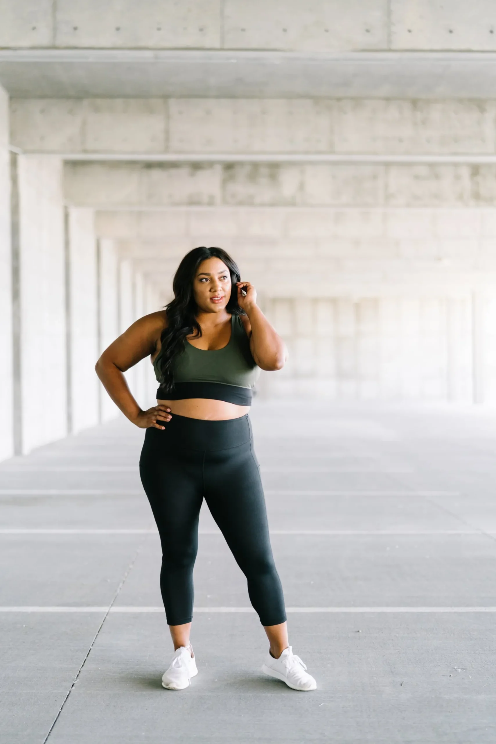 criss_cross_sports_bra__o_7.webp Sports Bras>Maven Thread Criss Cross Sports Bra - Olive Green / Black