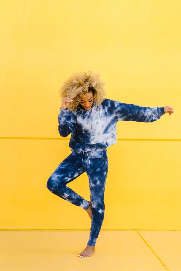 Hoodies + Sleep | Hoodies>Maven Thread Crop Hoodie - Navy Tie Dye