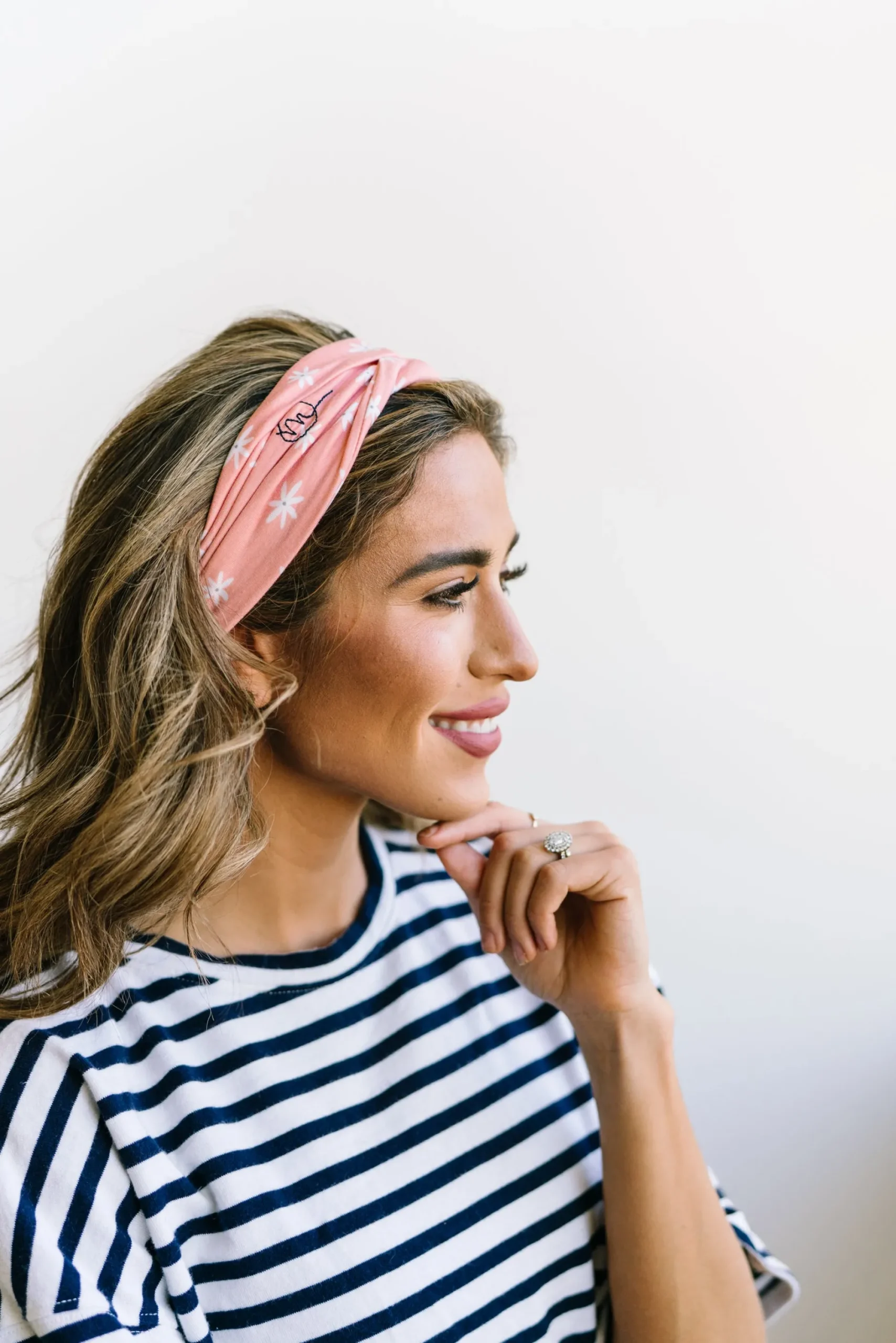 daisy___headband_1.webp Headbands>Maven Thread DAISY - 4'' Headband