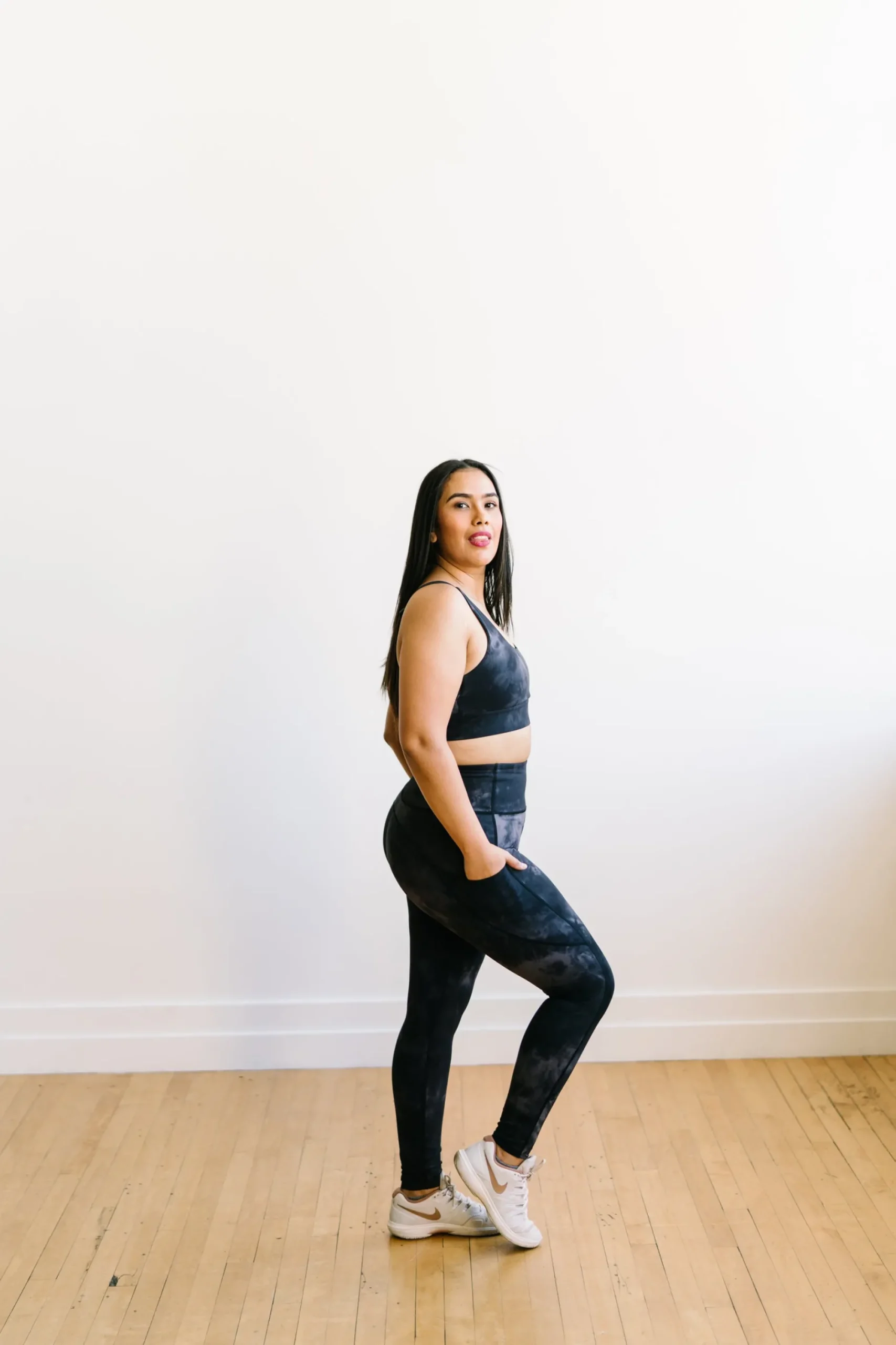 fearless_sports_bra__blac_7.webp Sports Bras>Maven Thread Fearless Sports Bra - Black Tie Dye