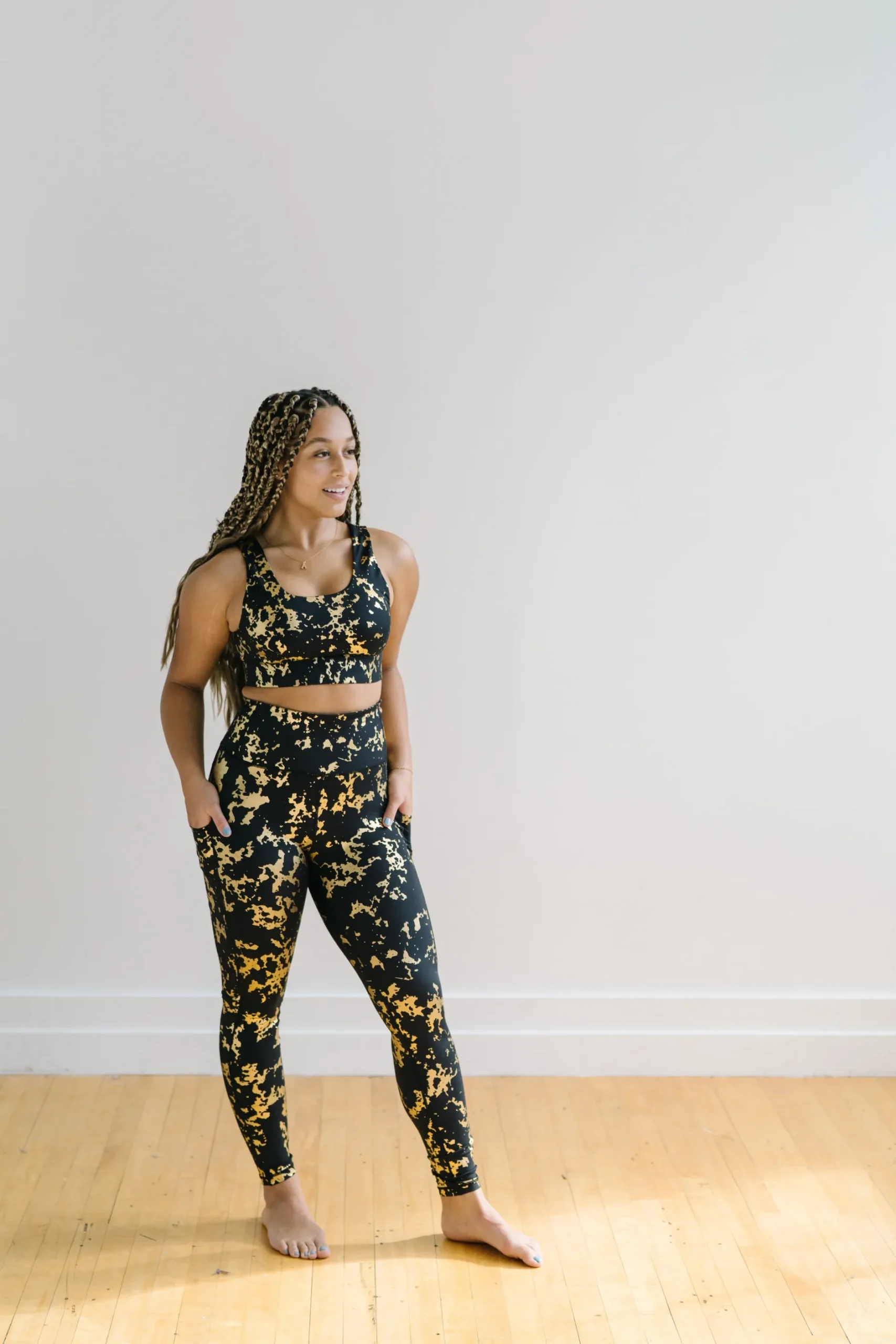 fierce_sports_bra__gold_f_7.webp Sports Bras>Maven Thread Fierce Sports Bra - Gold Foil