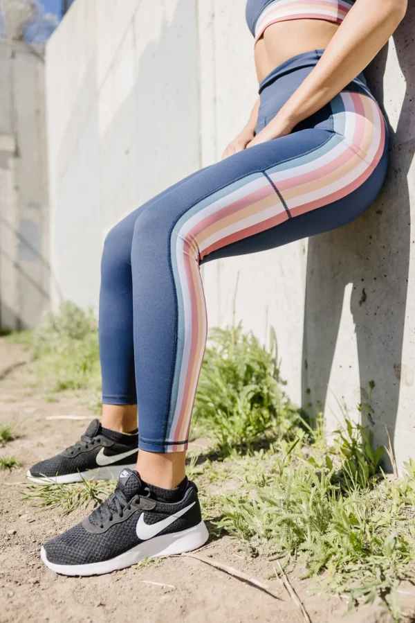 Sports Bras>Maven Thread Flow Sports Bra - Navy Rainbow