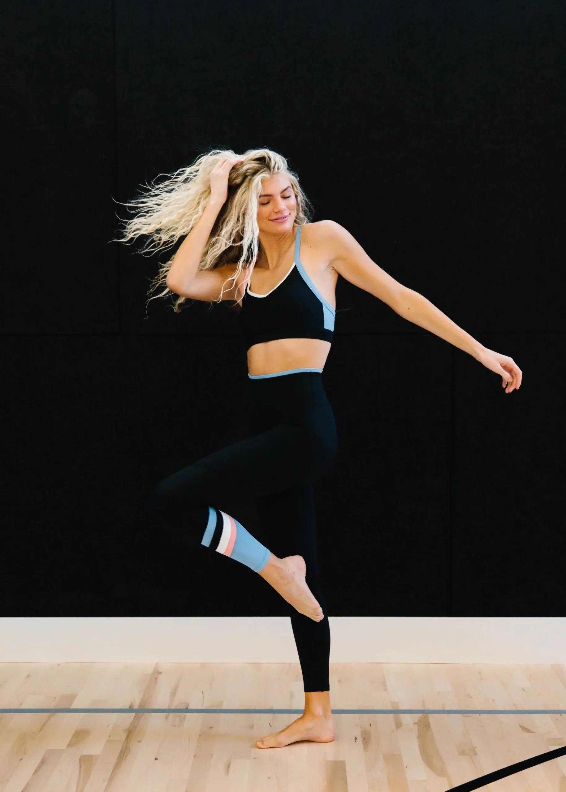 hype_leggings__sunrise_4.webp Leggings>Maven Thread Hype Leggings - Sunrise