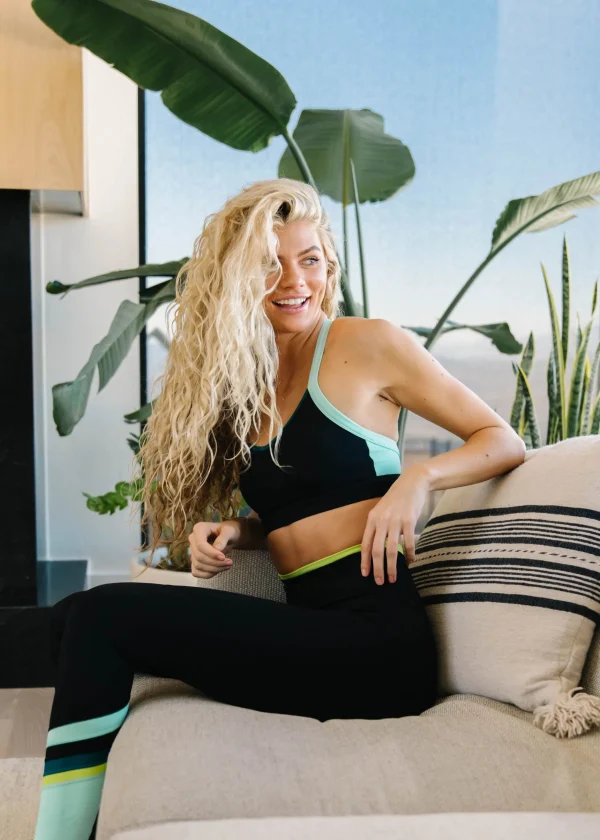 Sports Bras>Maven Thread Hype V-Neck Sports Bra - Neon
