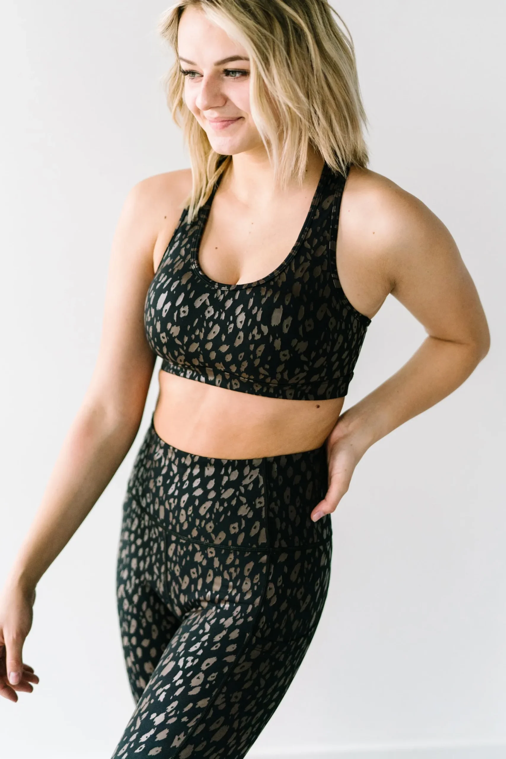 inspire_leggings__black_w_4.webp Leggings>Maven Thread Inspire Leggings - Black w/Brown Leopard