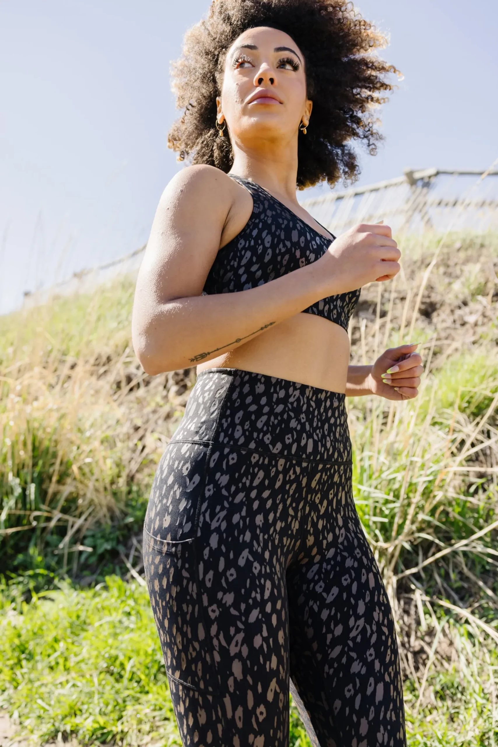 inspire_leggings__black_w_5.webp Leggings>Maven Thread Inspire Leggings - Black w/Brown Leopard