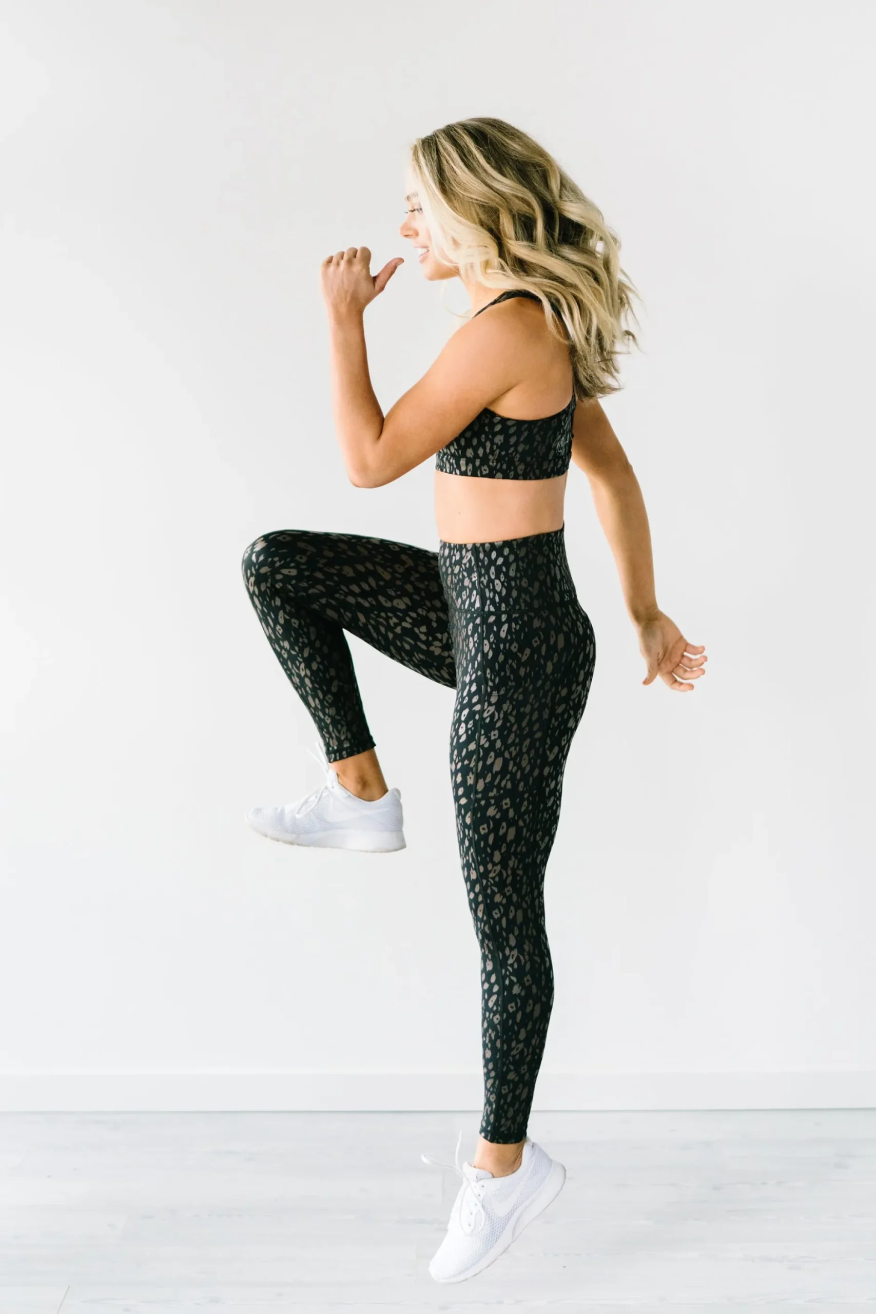 inspire_leggings__black_w_7.webp Leggings>Maven Thread Inspire Leggings - Black w/Brown Leopard