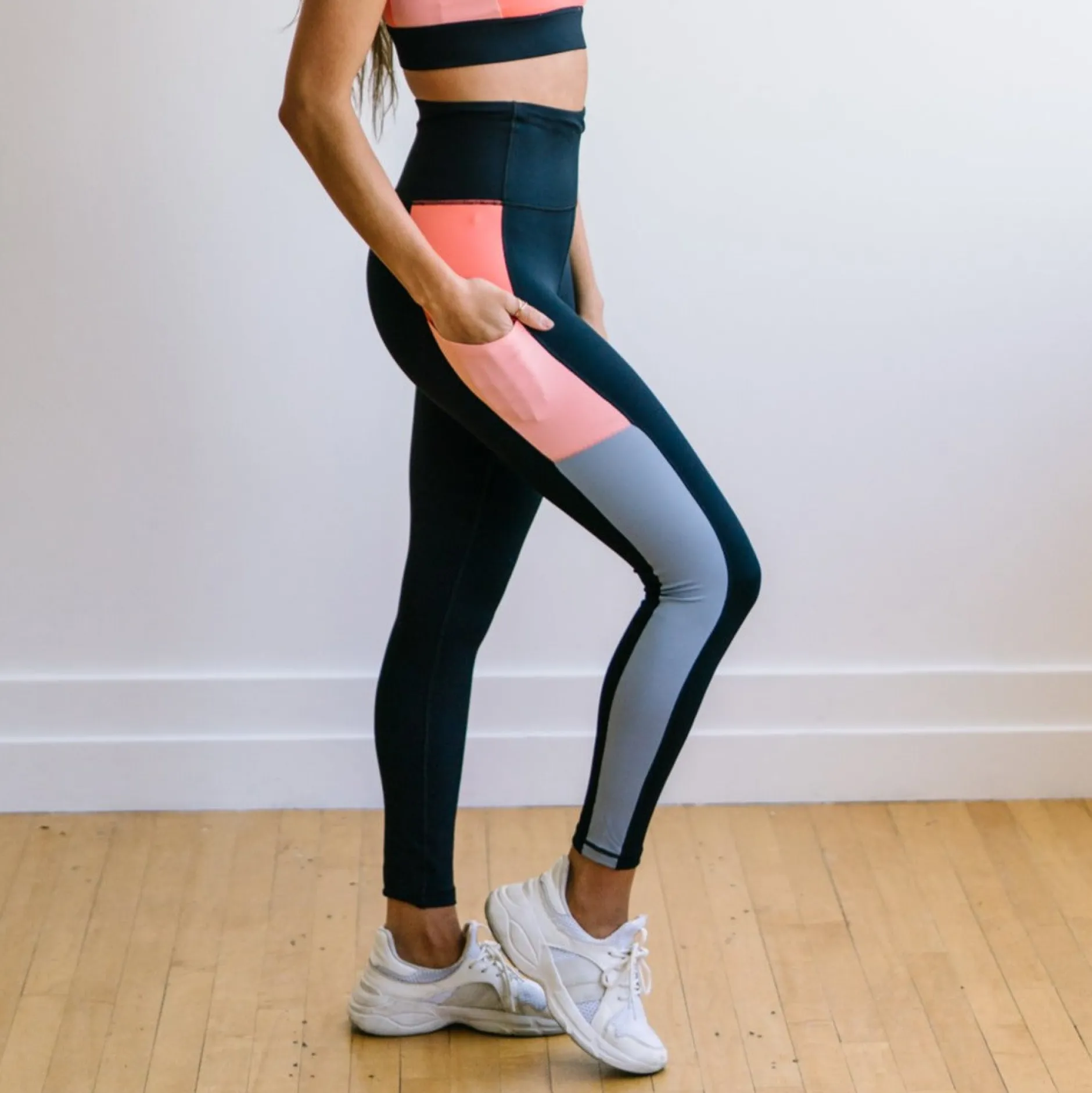 inspire_leggings__coral_c_0.webp Leggings>Maven Thread Inspire Leggings - Coral Colorblock
