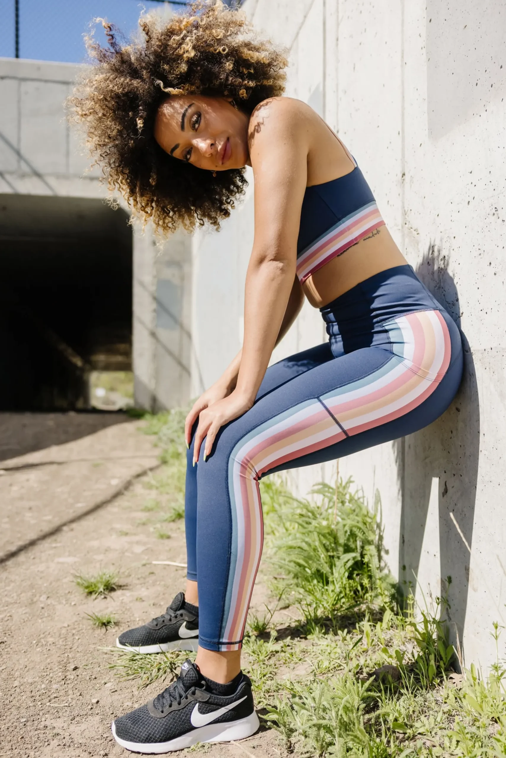 inspire_leggings__navy_ra_4.webp Leggings>Maven Thread Inspire Leggings - Navy Rainbow