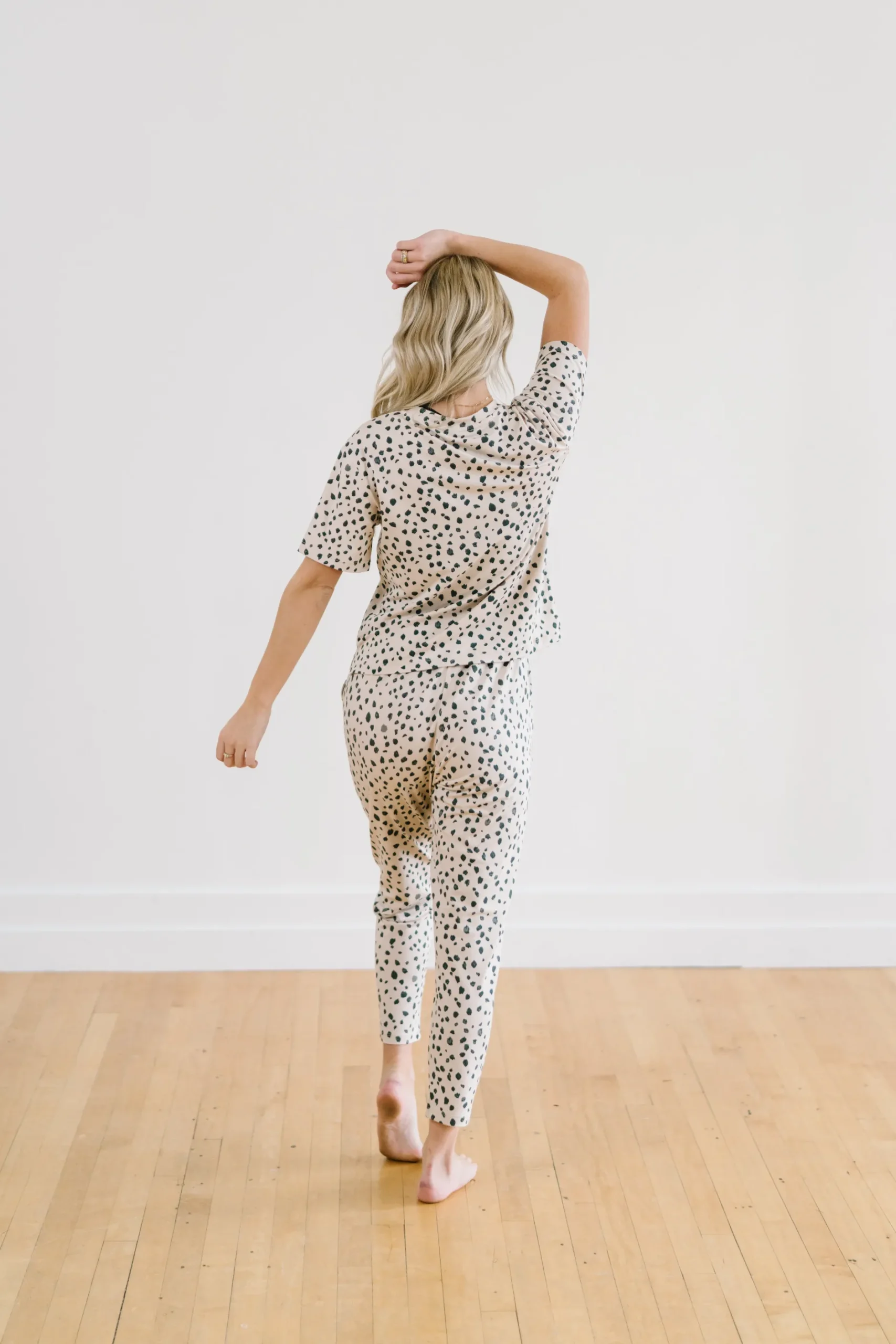lounge_premium_pajama_pan_3-1.webp Sweats + Pjs + Lounge | Pajamas>Maven Thread Lounge Premium Pajama Pants - Dalmatian