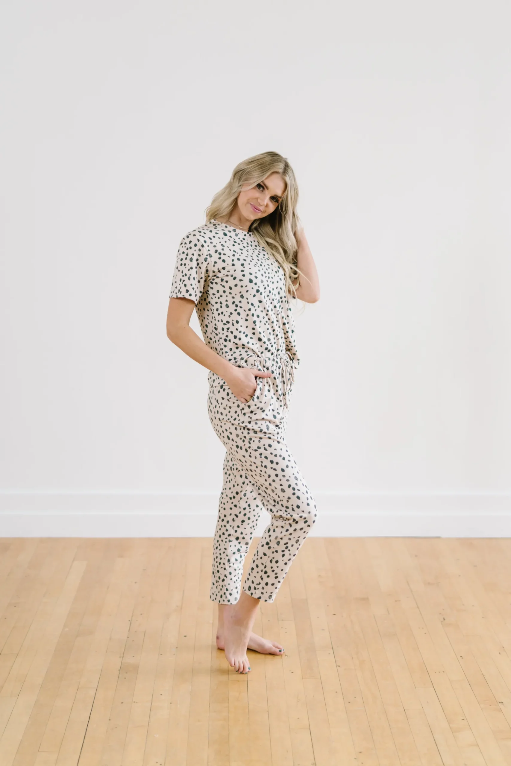 lounge_premium_pajama_top_3-1.webp Hoodies + Sleep | Pajamas>Maven Thread Lounge Premium Pajama Top - Dalmatian