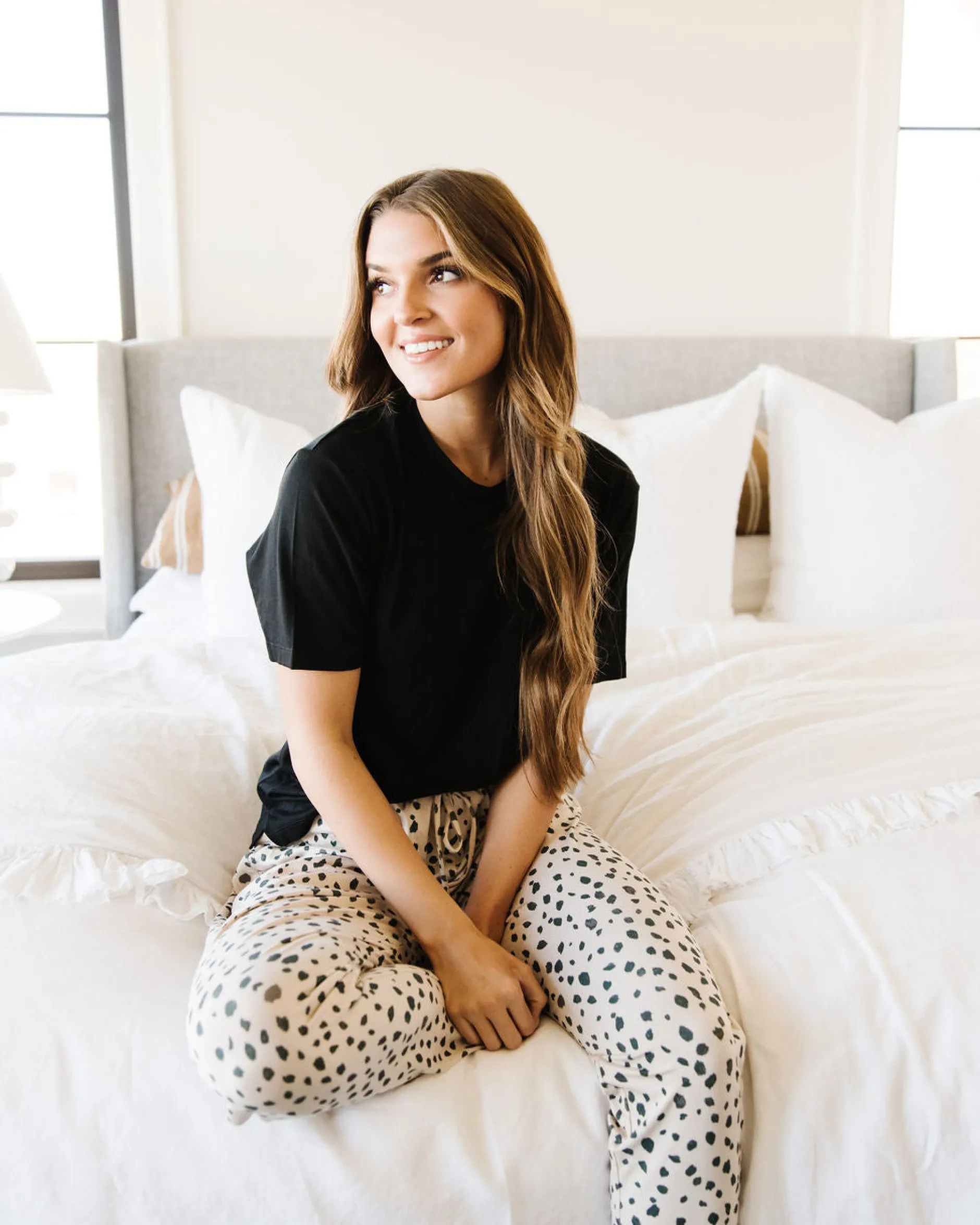 lounge_premium_pajama_top_5.webp Hoodies + Sleep | Pajamas>Maven Thread Lounge Premium Pajama Top - Black
