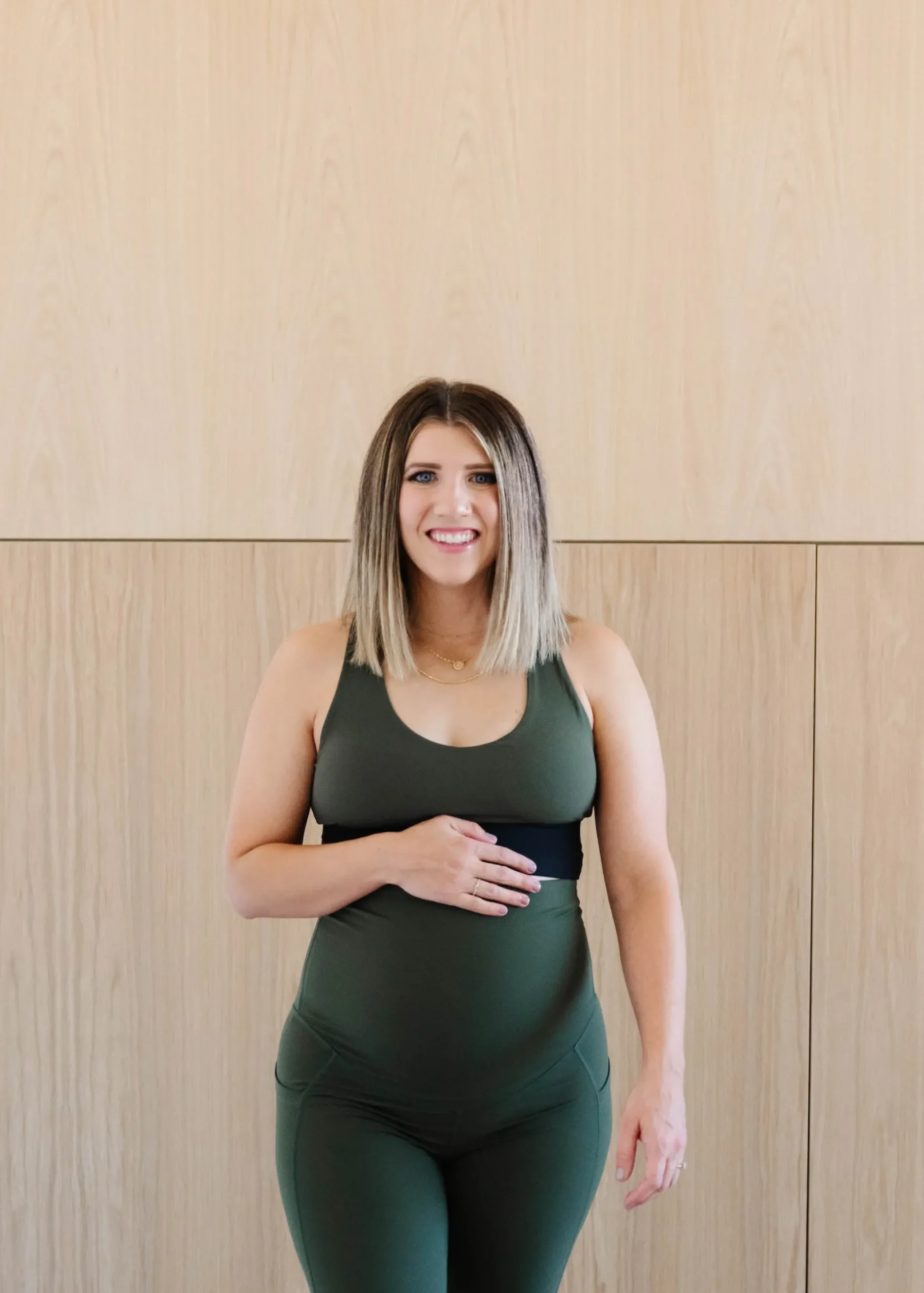 maternity_leggings__olive_5.webp Leggings>Maven Thread Maternity Leggings - Olive