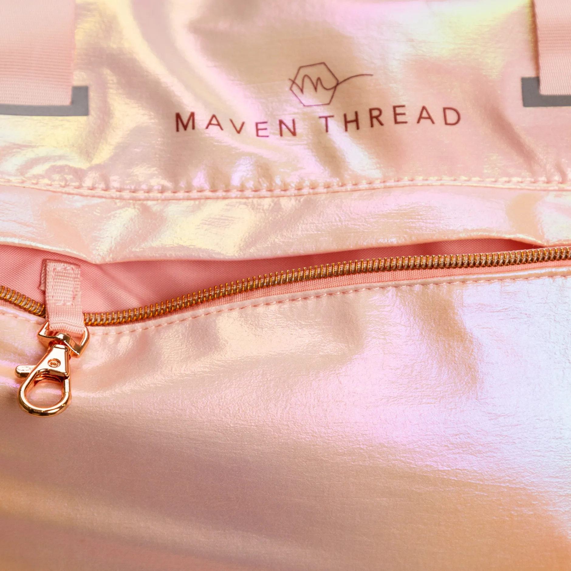 on_the_go_duffel__pink_ir_8.webp Duffel Bags>Maven Thread On the Go Duffel - Pink Iridescent