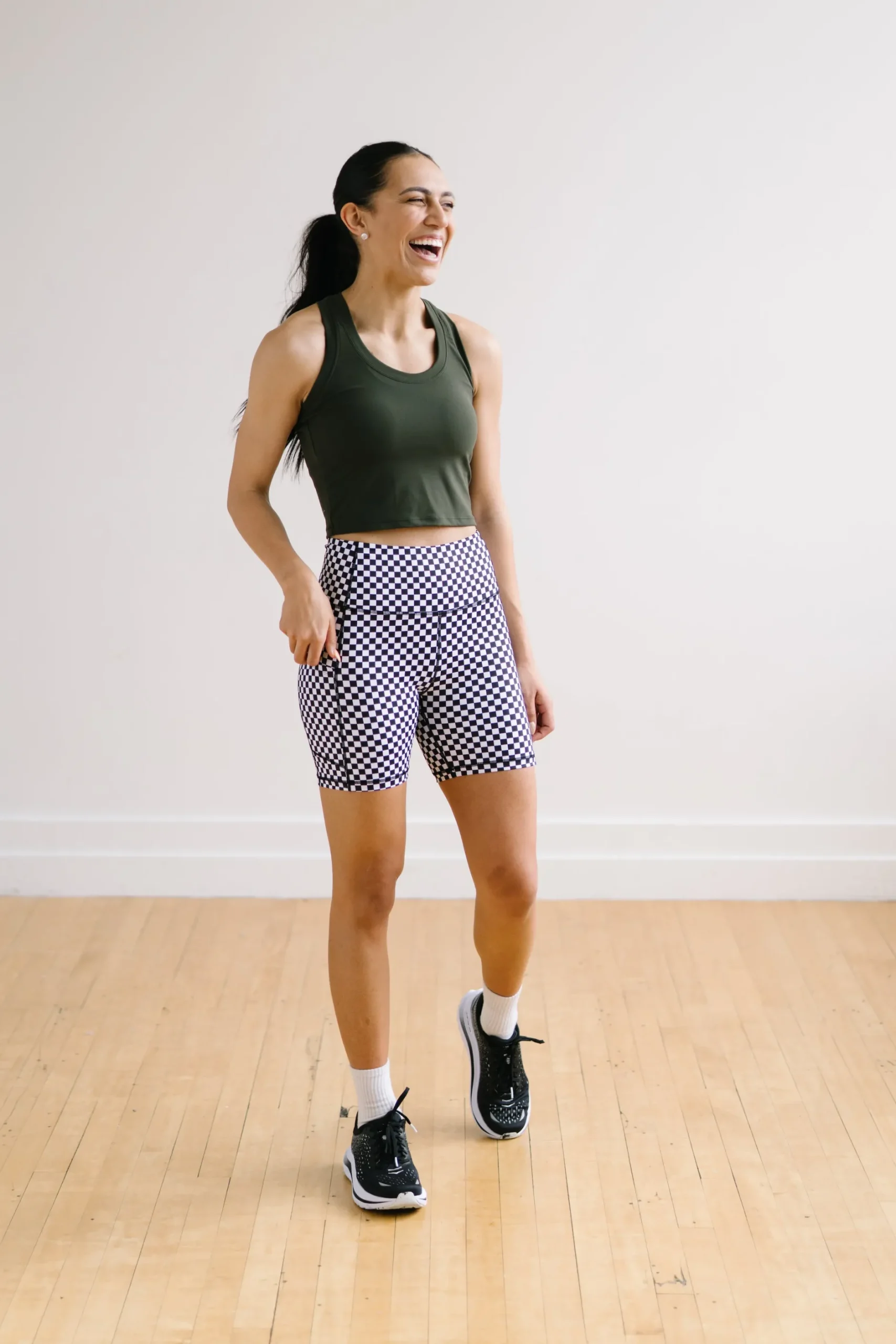 renew_crop_tank__olive_gr_5.webp Tanks>Maven Thread Renew Crop Tank - Olive Green