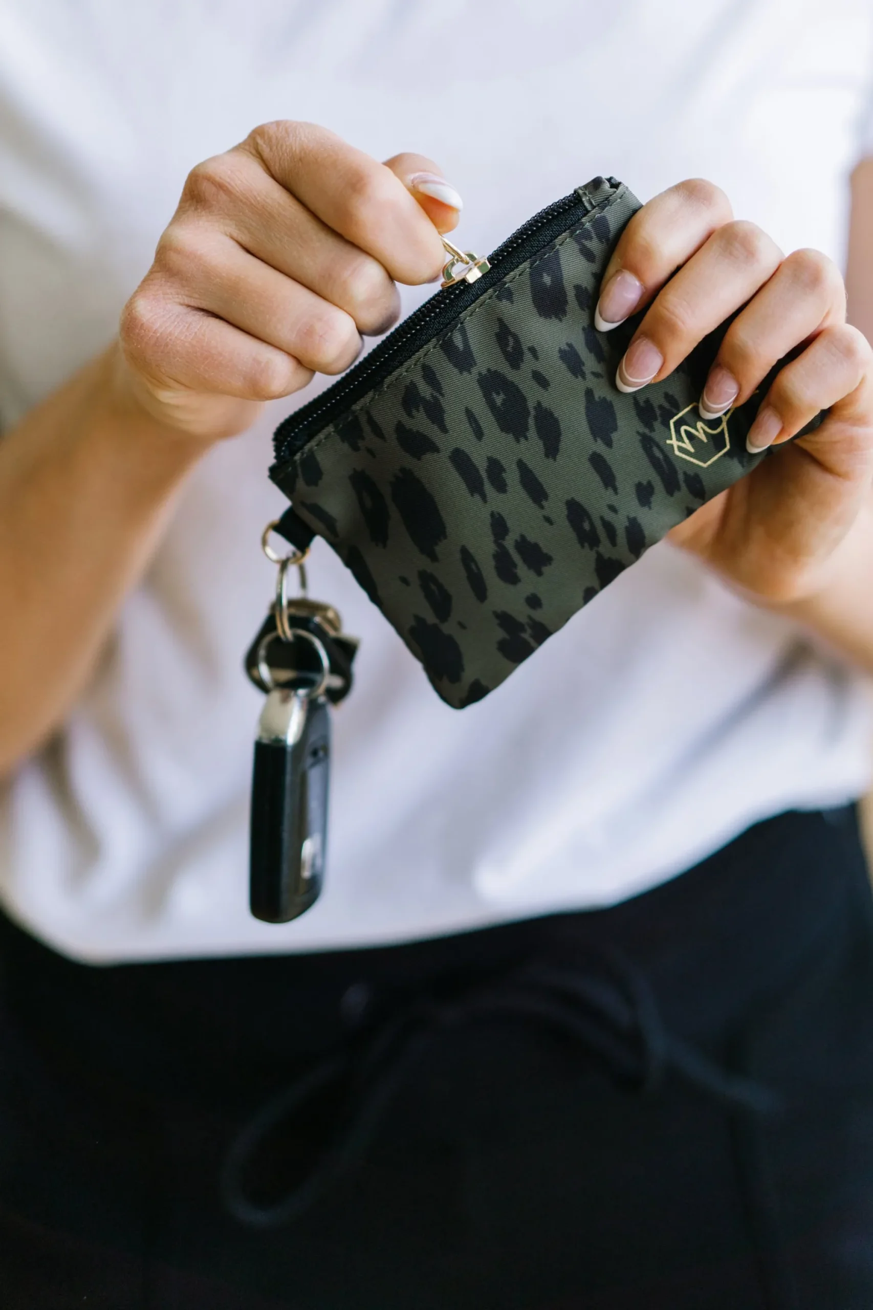 sport_wallet__green_leopa_8.webp Wallets>Maven Thread Sport Wallet - Green Leopard