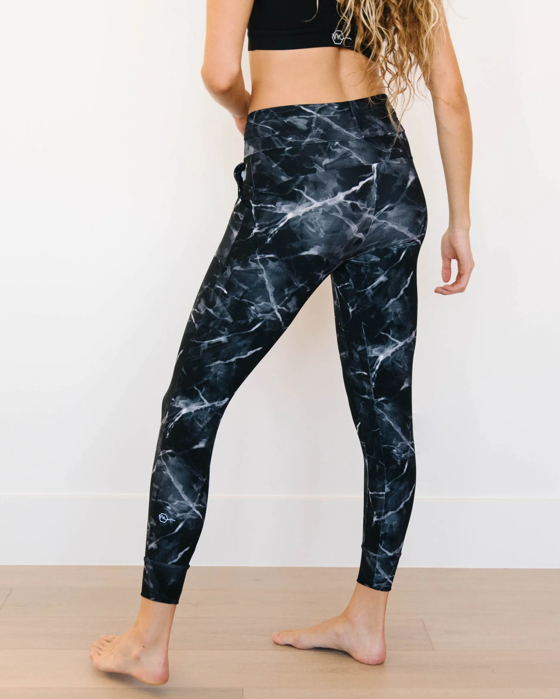 warmup_joggers__black_mar_1.webp Joggers | Joggers>Maven Thread Warmup Joggers - Black Marble
