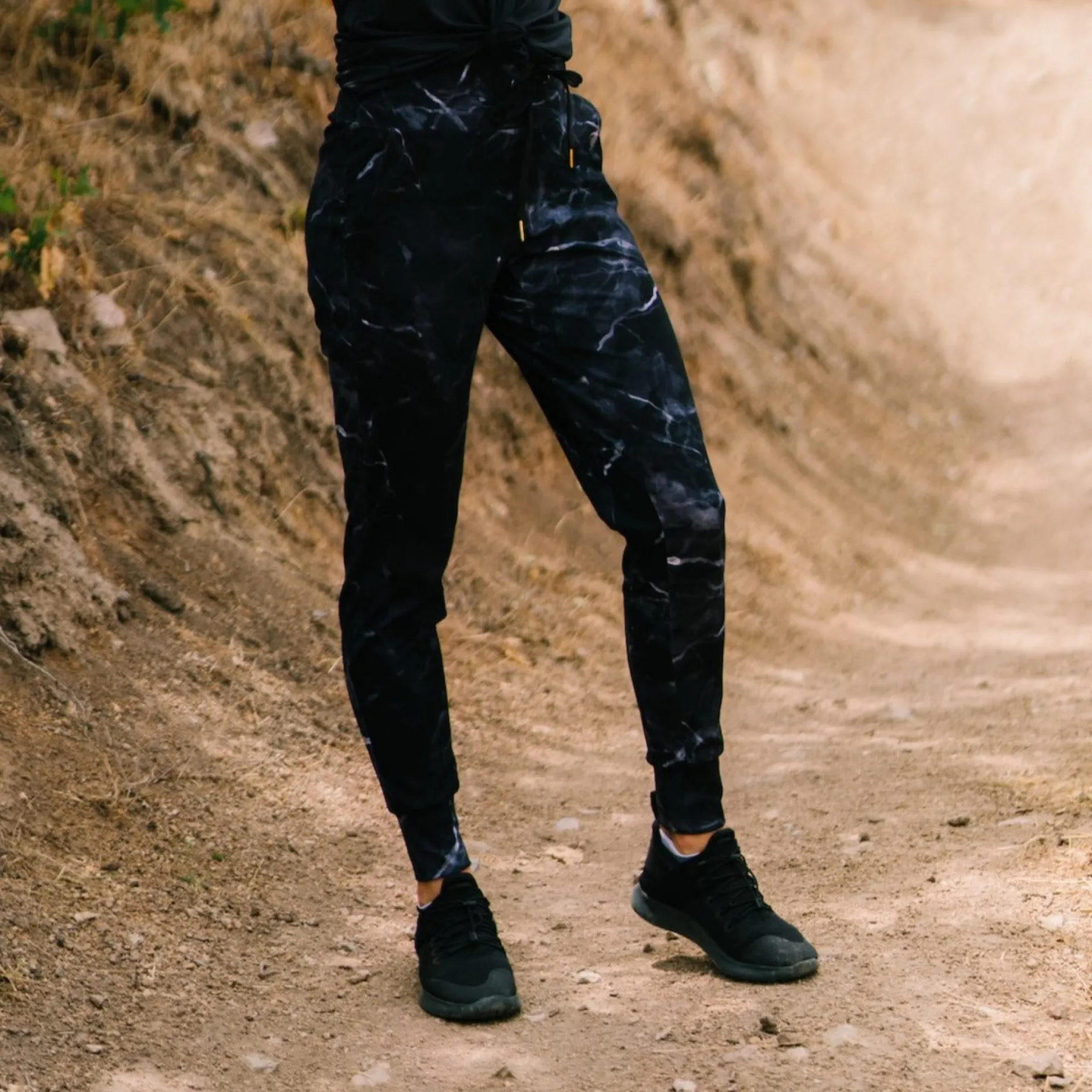 warmup_joggers__black_mar_7.webp Joggers | Joggers>Maven Thread Warmup Joggers - Black Marble
